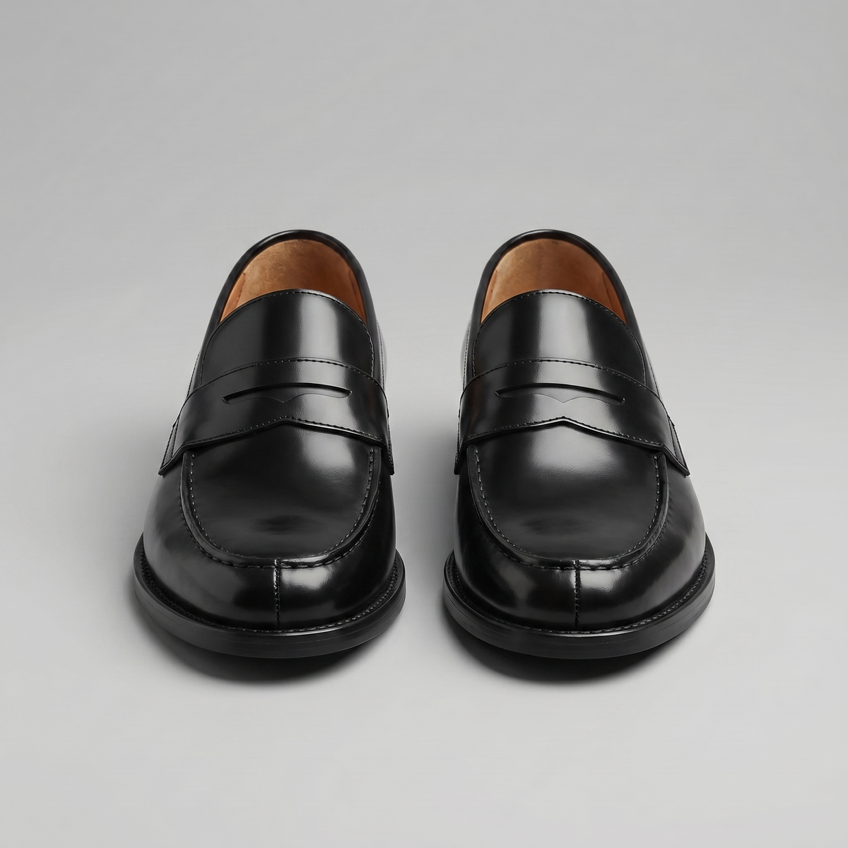 Men's Classic Loafers Slip-On Round Toe Moccasin Casual Smart-Casual Office Everyday Formal Leather Look Alden