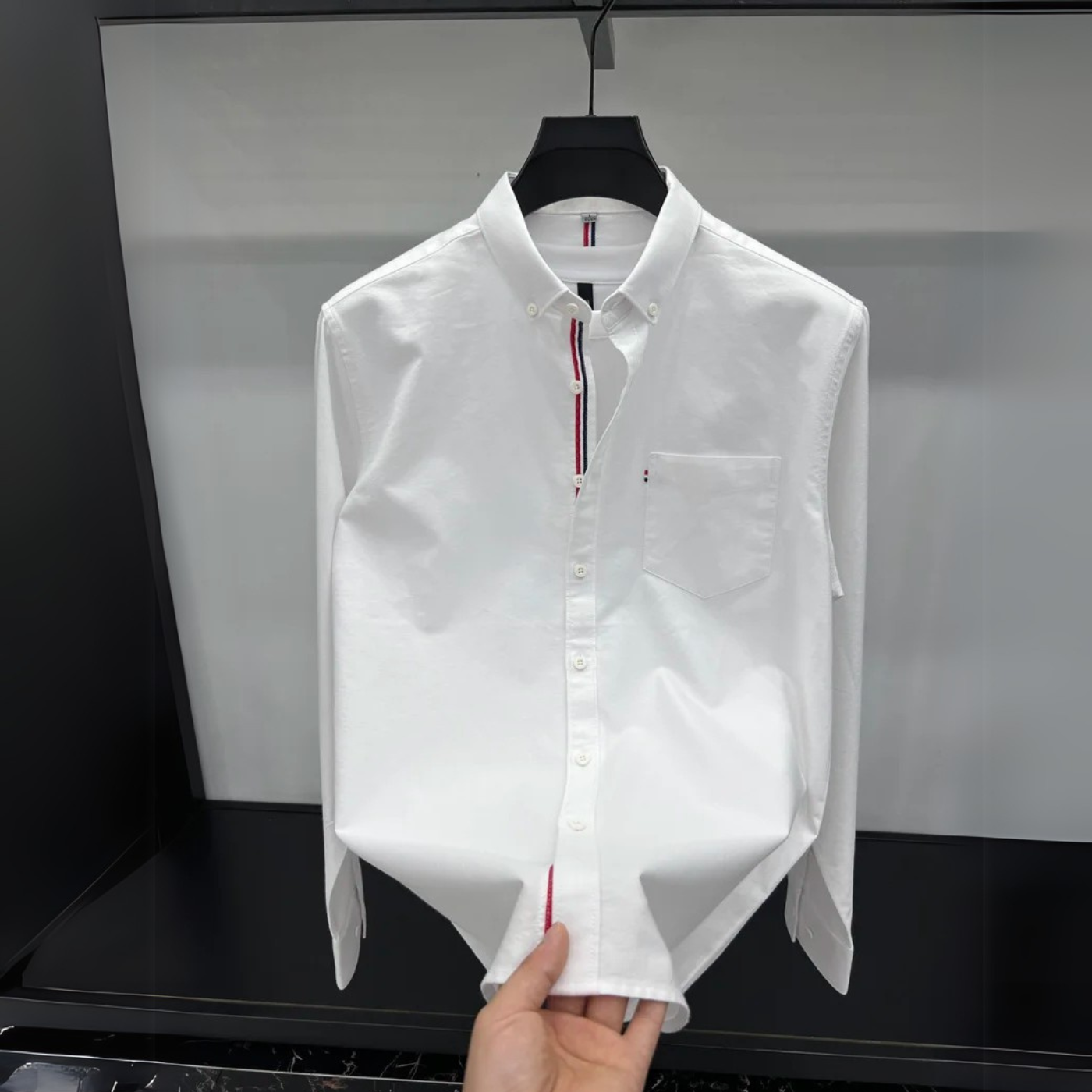 Men's Classic Oxford Shirt Accent Stripes Tailored Fit Long Sleeve Smart-Casual