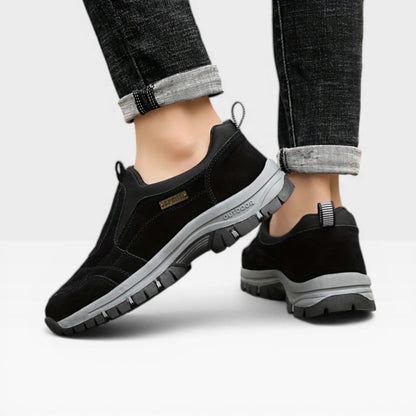 Men's Slip-On Shoes Outdoor Casual Round Toe Walking Everyday Comfort Versatile Lightweight Breathable Sneakers Denholm