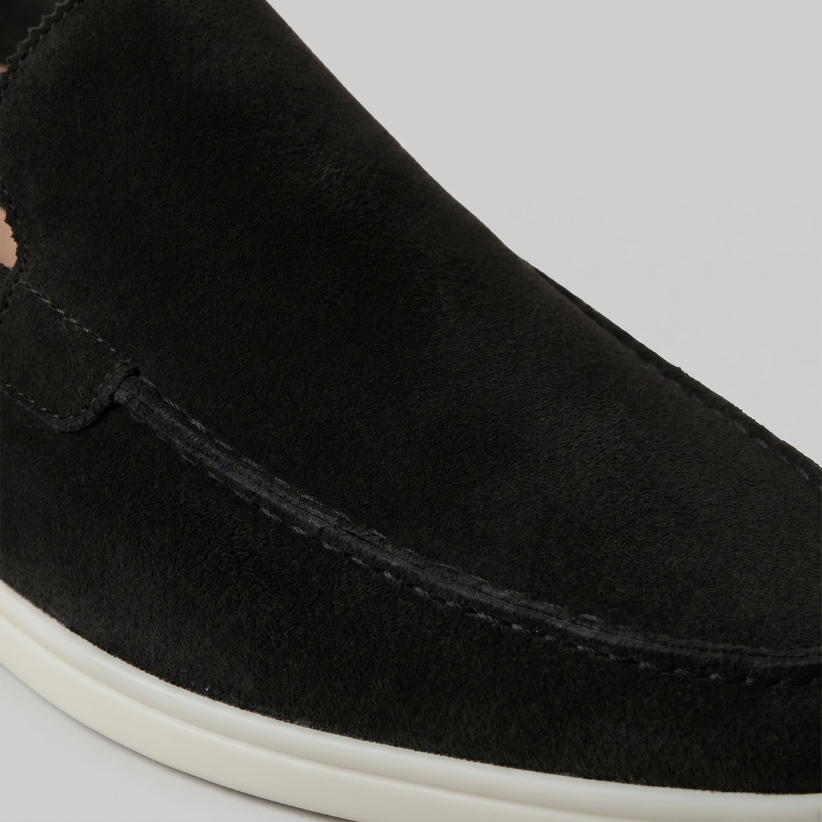 Men's Suede Loafers Slip-On Classic Round Toe Moccasin Smart-Casual Office Everyday Casual Formal Alistair