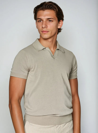 Men's Casual Polo Shirt Short-Sleeve Collared Buttonless Everyday Wear