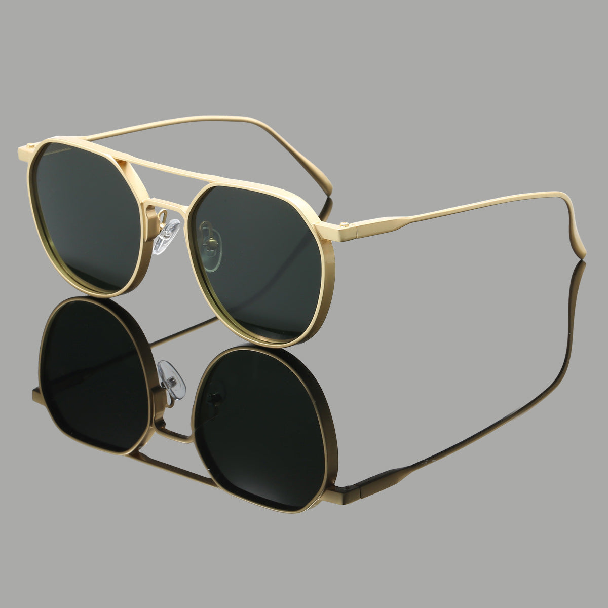 Men's Retro Polarized Sunglasses Classic Frame Stylish Outdoor Fashion