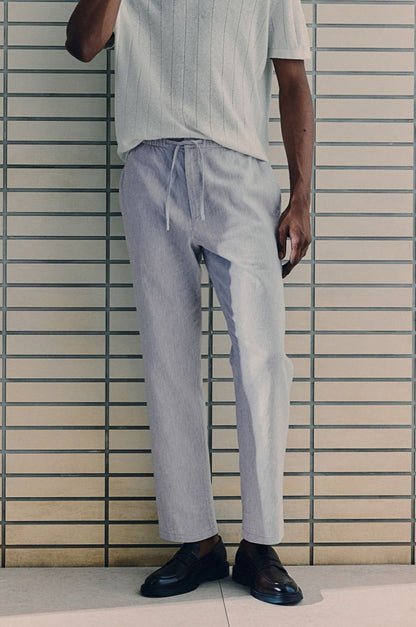 Men's Relaxed Fit Trousers Drawstring Elastic Waist Loose Tapered Casual Everyday Smart-Casual Lounge Halvard