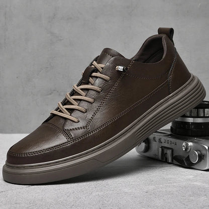 Men's Casual Low Top Sneakers Lace-Up Minimalist Everyday Style
