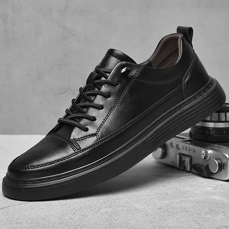 Men's Casual Low Top Sneakers Lace-Up Minimalist Everyday Style