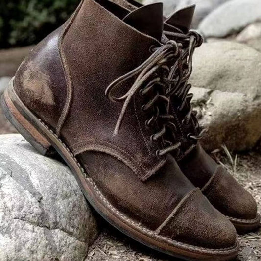 Men's Rugged Winter Boots Lace-Up Durable Outdoor Adventure Footwear